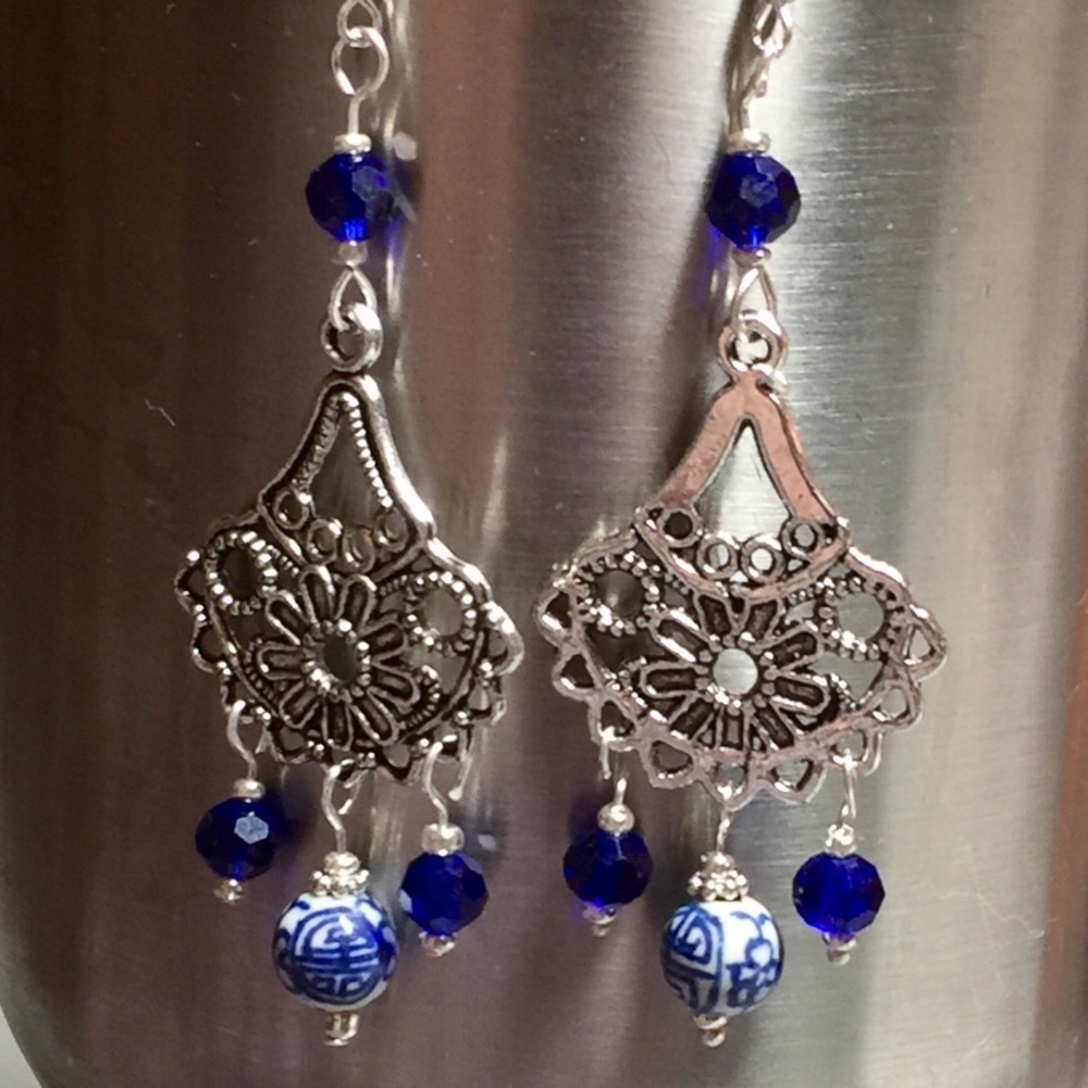 “Lady Blue” NWOT Artisan Earrings - Picture 1 of 1